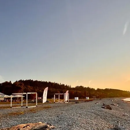 شقة Torn The Tower تويلا